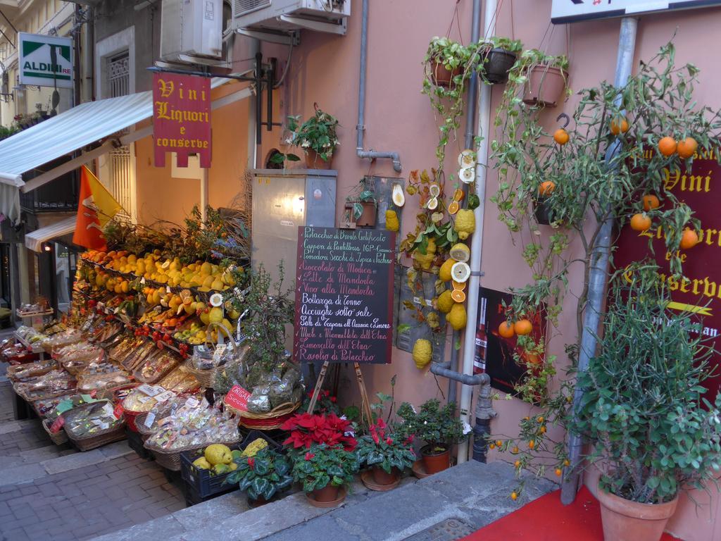 B&B Miroca SantʼAlessio Siculo Zewnętrze zdjęcie